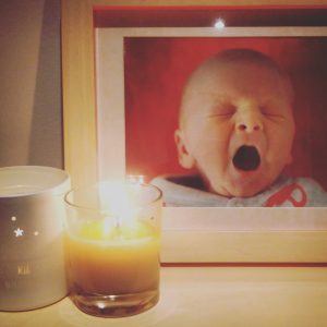 Kit Tarka candle